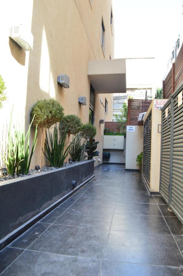 Bright & Modern 2Br With Balcony On Dizzengoff Daire Tel Aviv Dış mekan fotoğraf